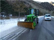 大型純鋼絲刷掃雪車(chē)